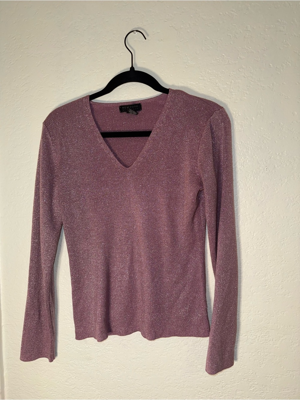 New York & Company Mauve Pink Shimmer V-Neck Sweater